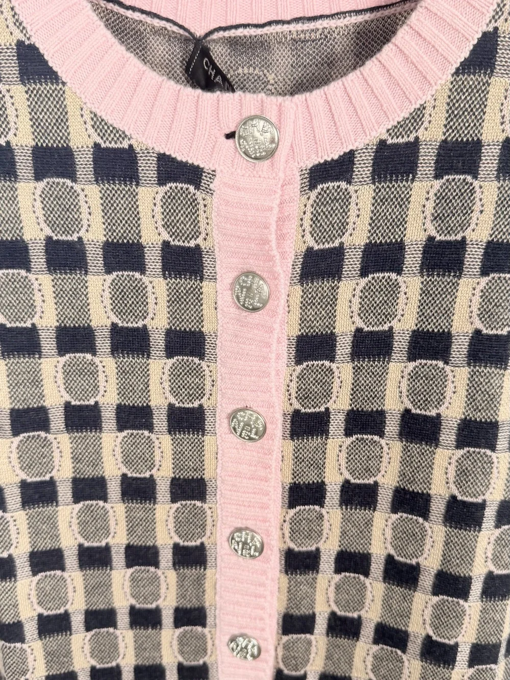 CHANEL Cashmere Shift Dress – 21B Collection (Pre-Fall 2021)